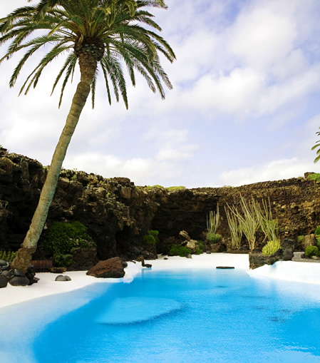 Los Jameos del Agua